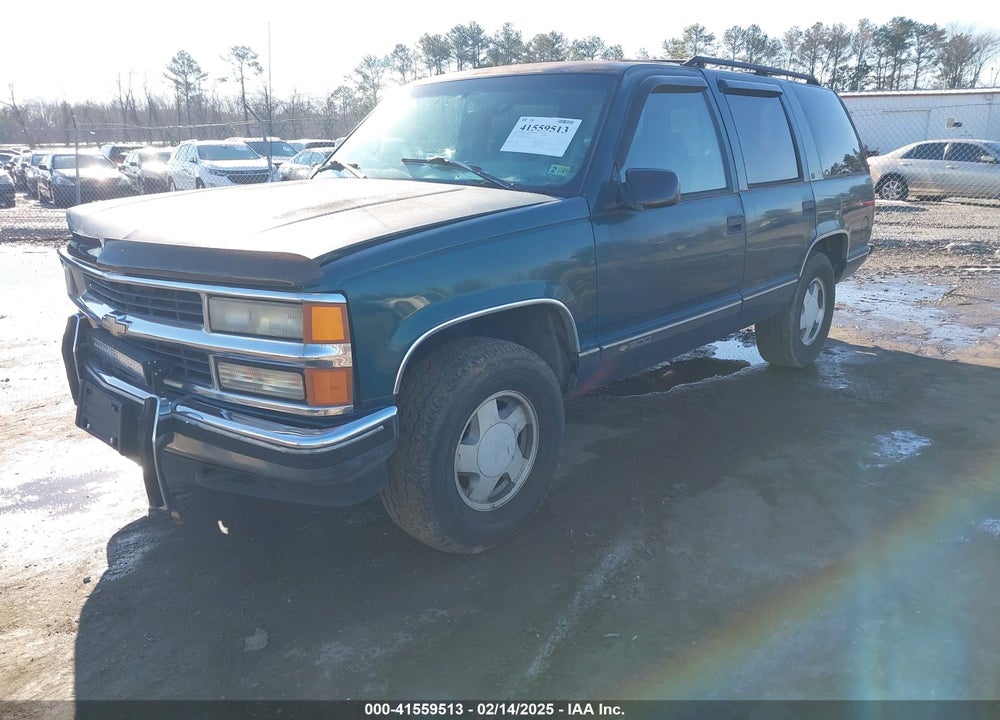 1996 CHEVROLET TAHOE K1500 VIN: 1GNEK13R9TJ392739