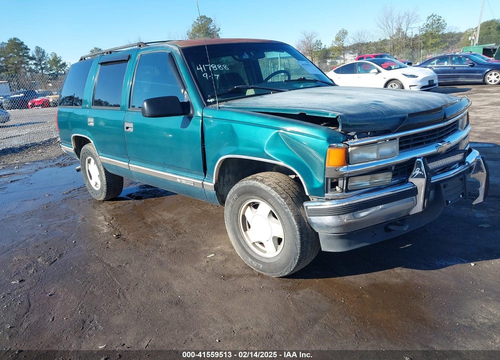 1996 CHEVROLET TAHOE K1500 VIN: 1GNEK13R9TJ392739
