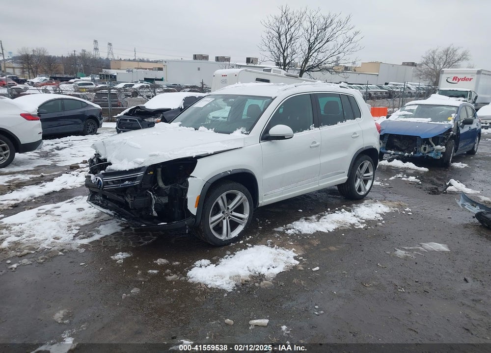 2016 VOLKSWAGEN TIGUAN R-LINE VIN: WVGBV7AX6GW049513