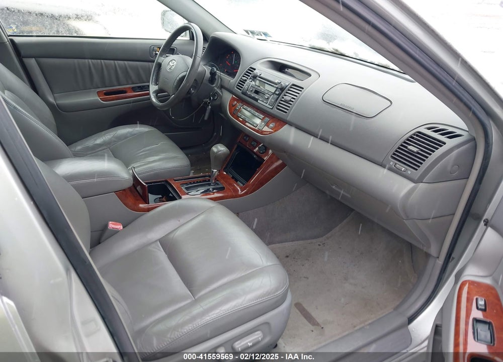 2005 TOYOTA CAMRY XLE V6 VIN: 4T1BF30K75U084503