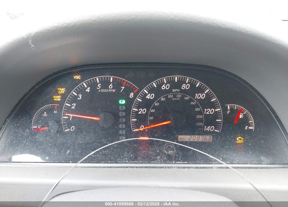 2005 TOYOTA CAMRY XLE V6 VIN: 4T1BF30K75U084503