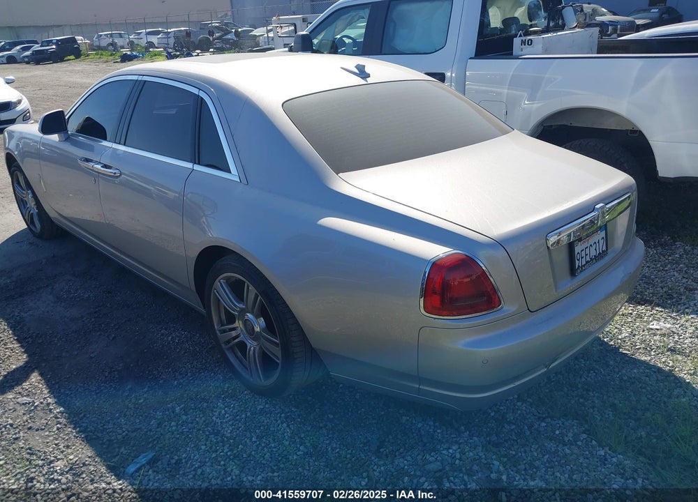 2017 ROLLS-ROYCE GHOST VIN: SCA664S54HUX54040
