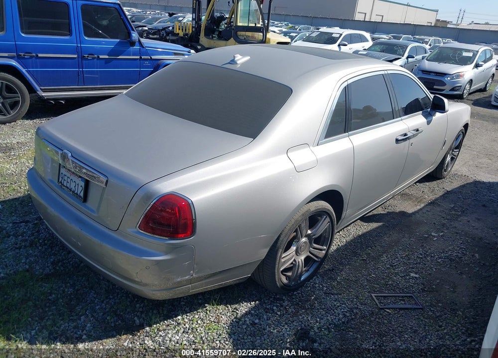 2017 ROLLS-ROYCE GHOST VIN: SCA664S54HUX54040