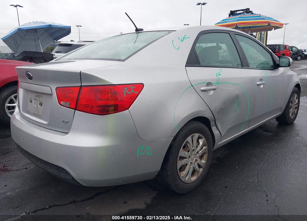 2013 KIA FORTE EX VIN: KNAFU4A26D5665531