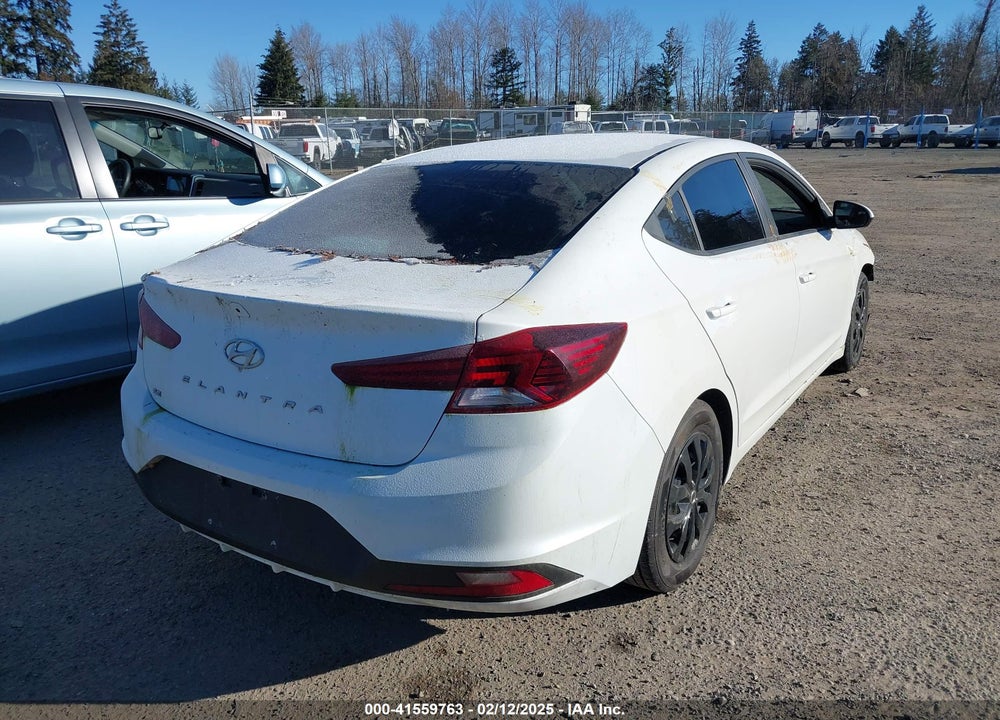 2019 HYUNDAI ELANTRA VIN: 5NPD74LF2KH485106
