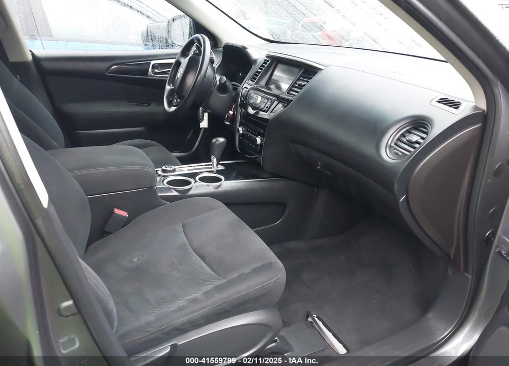 2016 NISSAN PATHFINDER VIN: 5N1AR2MM9GC639033