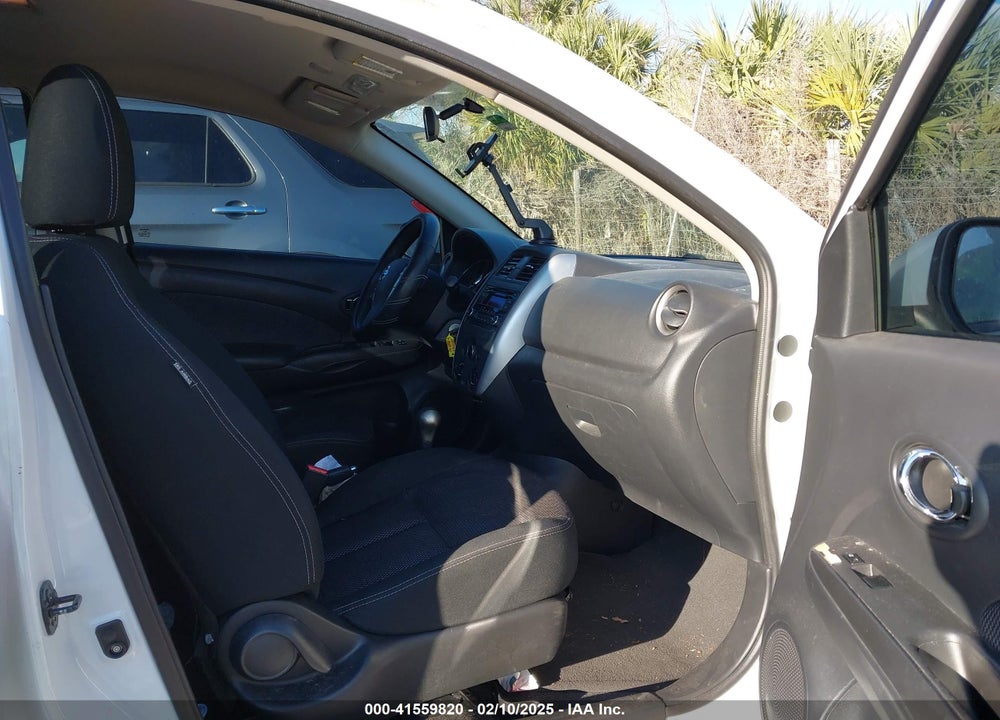 2015 NISSAN VERSA 1.6 S/1.6 S+/1.6 SL/1.6 SV VIN: 3N1CN7AP5FL888374