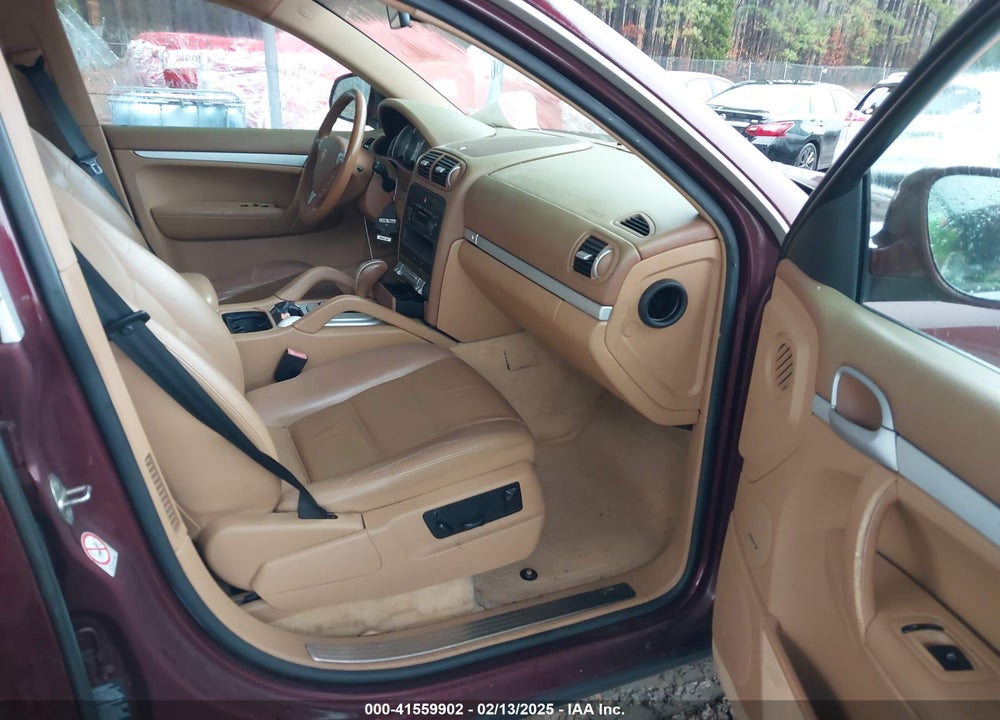 2004 PORSCHE CAYENNE S VIN: WP1AB29P64LA66680
