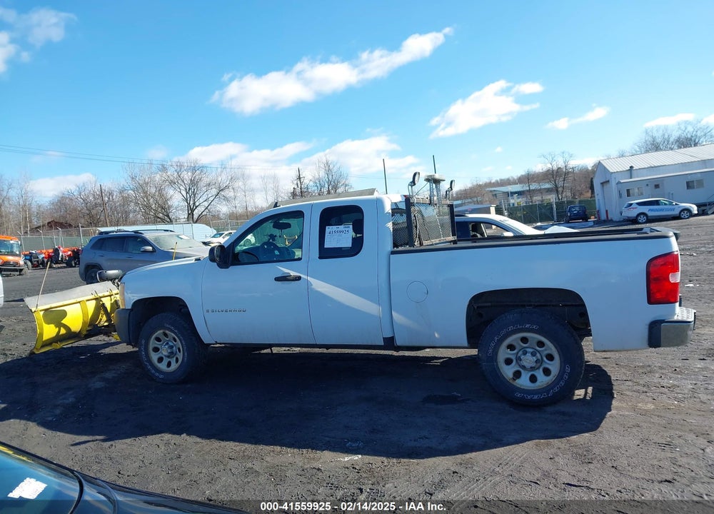 2007 CHEVROLET SILVERADO 1500 WORK TRUCK VIN: 2GCEK19C771672459