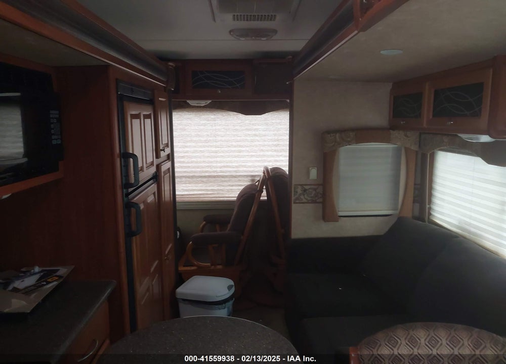 2011 HEARTLAND SUNDANCE VIN: 5SFSG2920BE213506
