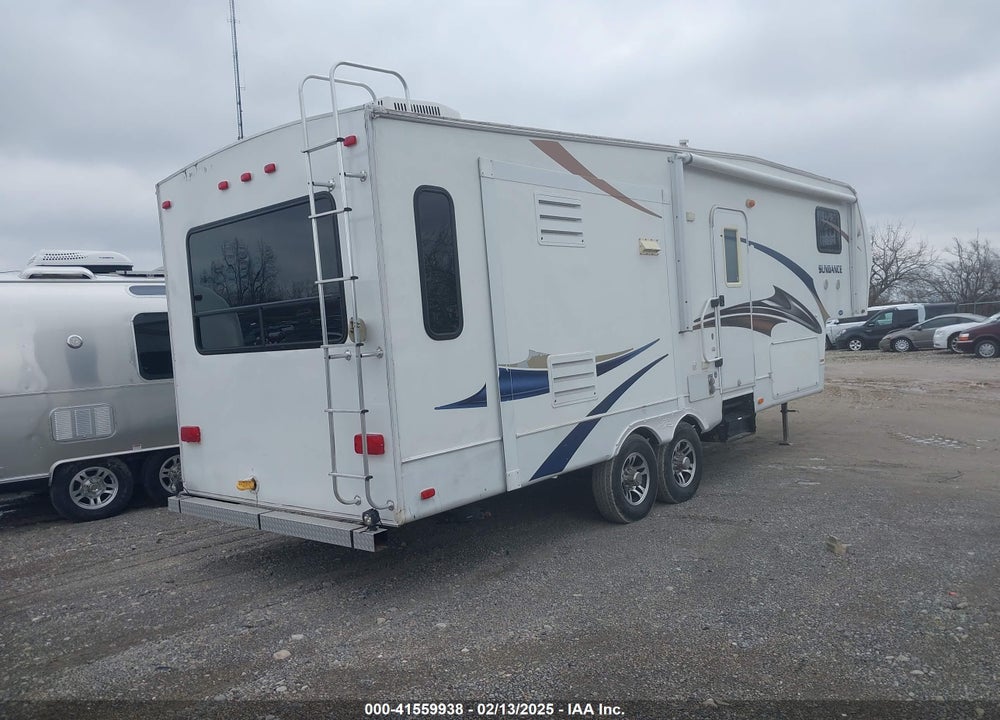 2011 HEARTLAND SUNDANCE VIN: 5SFSG2920BE213506