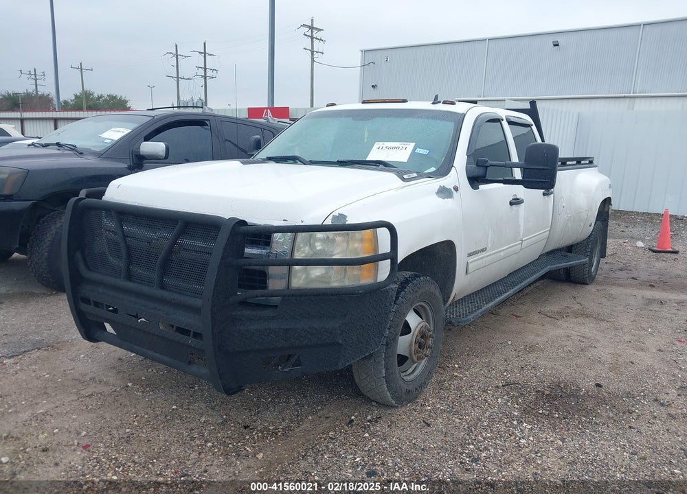 2010 CHEVROLET SILVERADO 3500HD LT VIN: 1GC7K0BGXAF142812