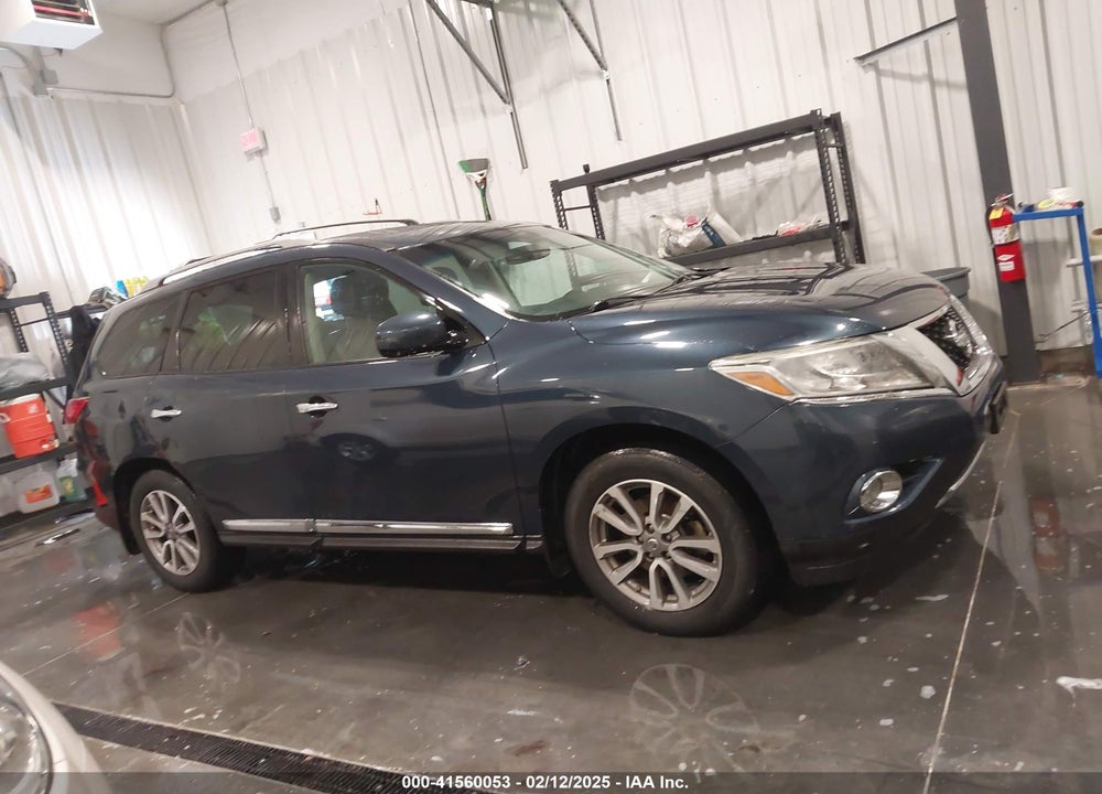 2015 NISSAN PATHFINDER SL VIN: 5N1AR2MM5FC686431