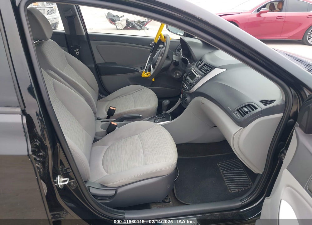 2017 HYUNDAI ACCENT SE VIN: KMHCT4AE8HU182360