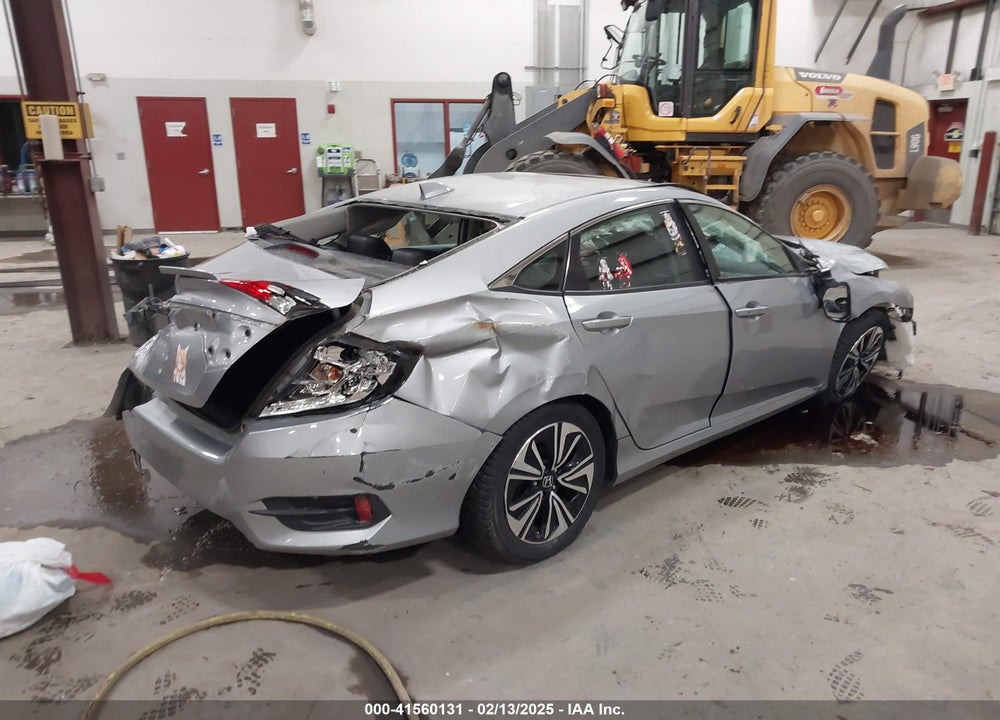 2017 HONDA CIVIC VIN: 2HGFC1F71HH649858