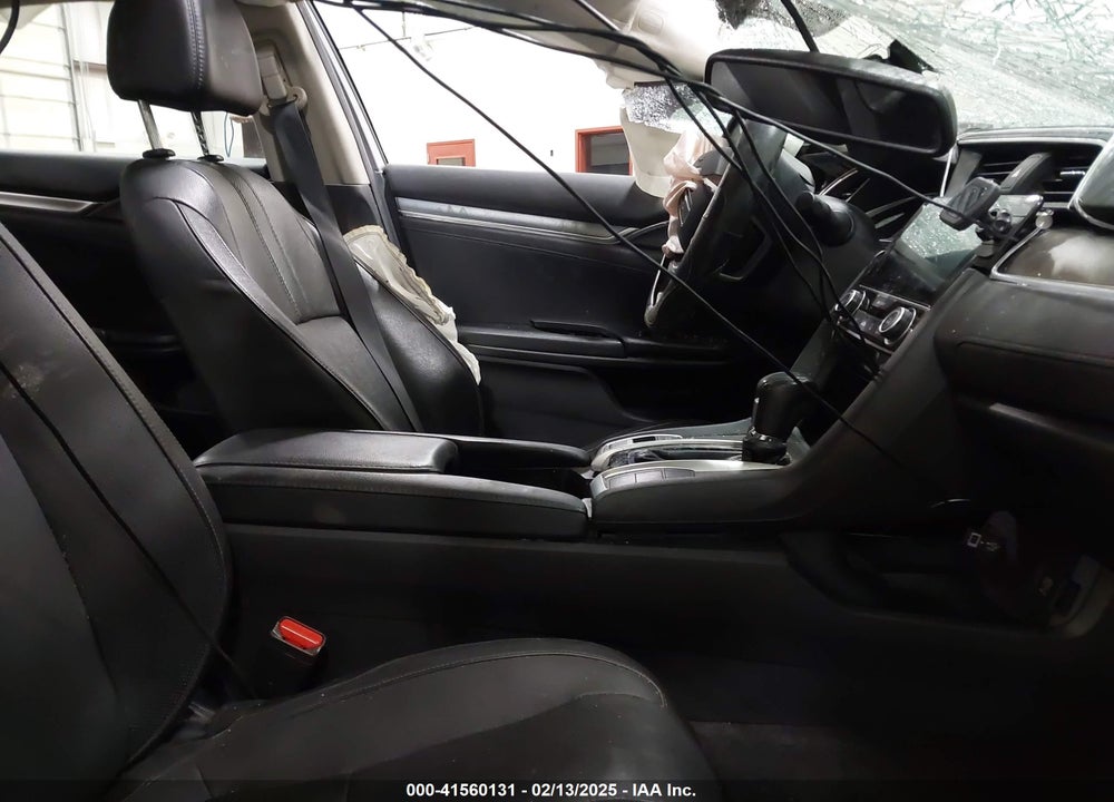 2017 HONDA CIVIC VIN: 2HGFC1F71HH649858