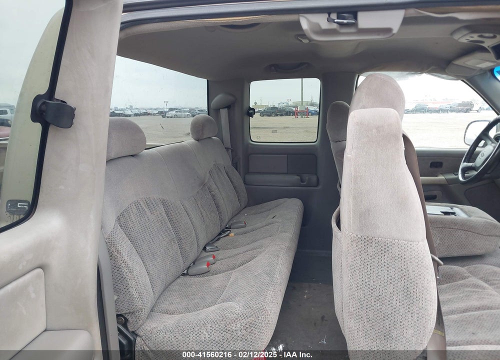 1999 CHEVROLET SILVERADO 1500 LS VIN: 2GCEC19T4X1191100