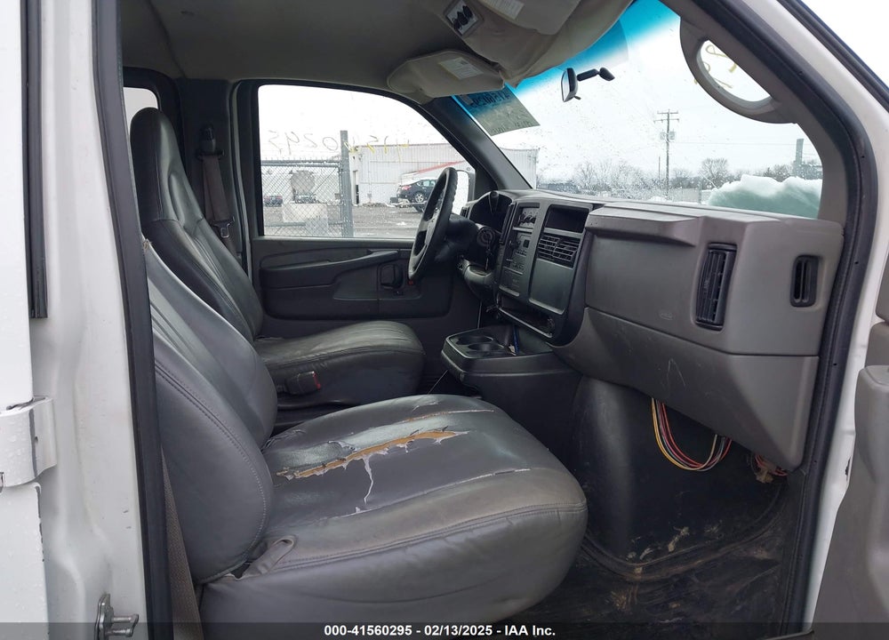 2007 GMC SAVANA LS VIN: 1GKFH15T871204114