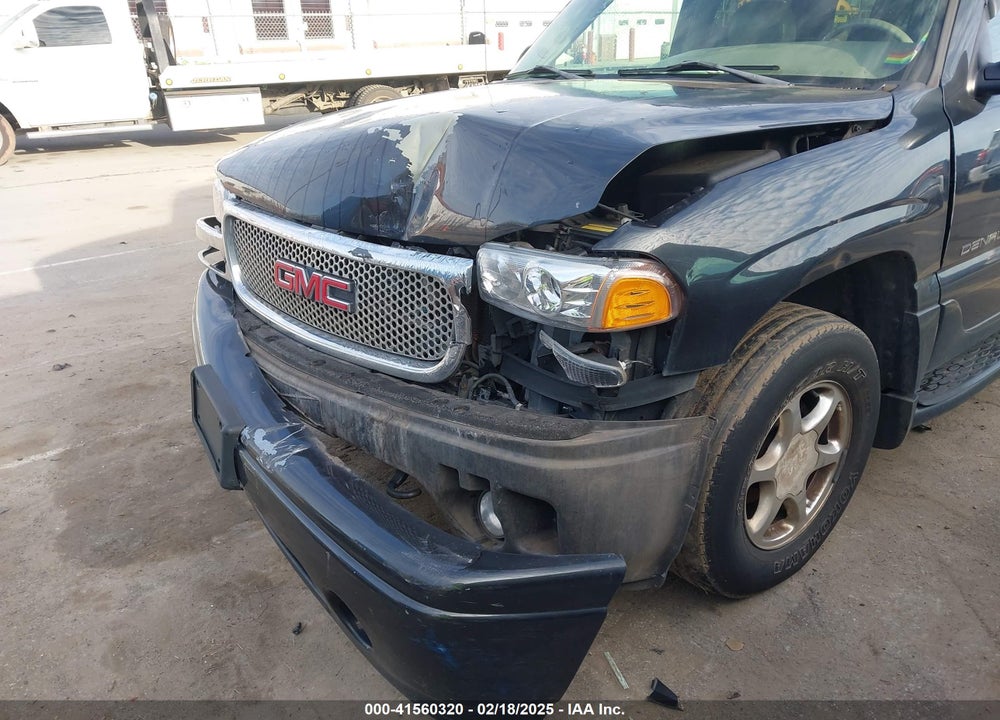 2003 GMC YUKON XL 1500 DENALI VIN: 1GKFK66U43J318773
