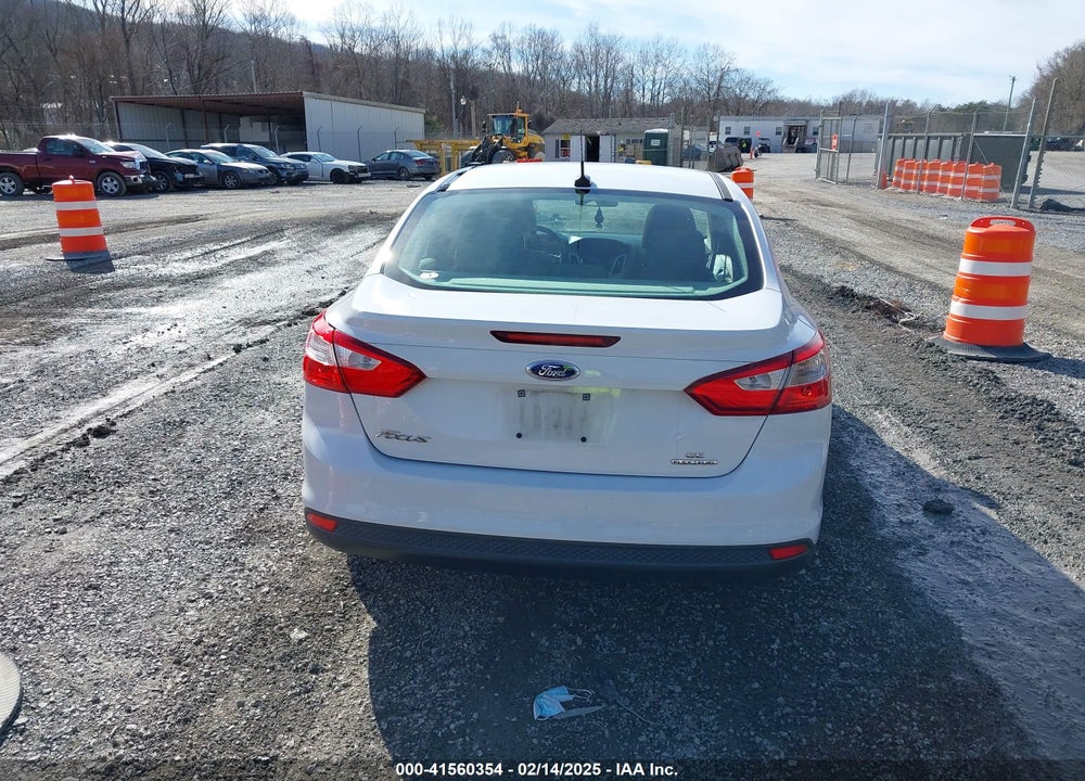 2013 FORD FOCUS SE VIN: 1FADP3F28DL255478