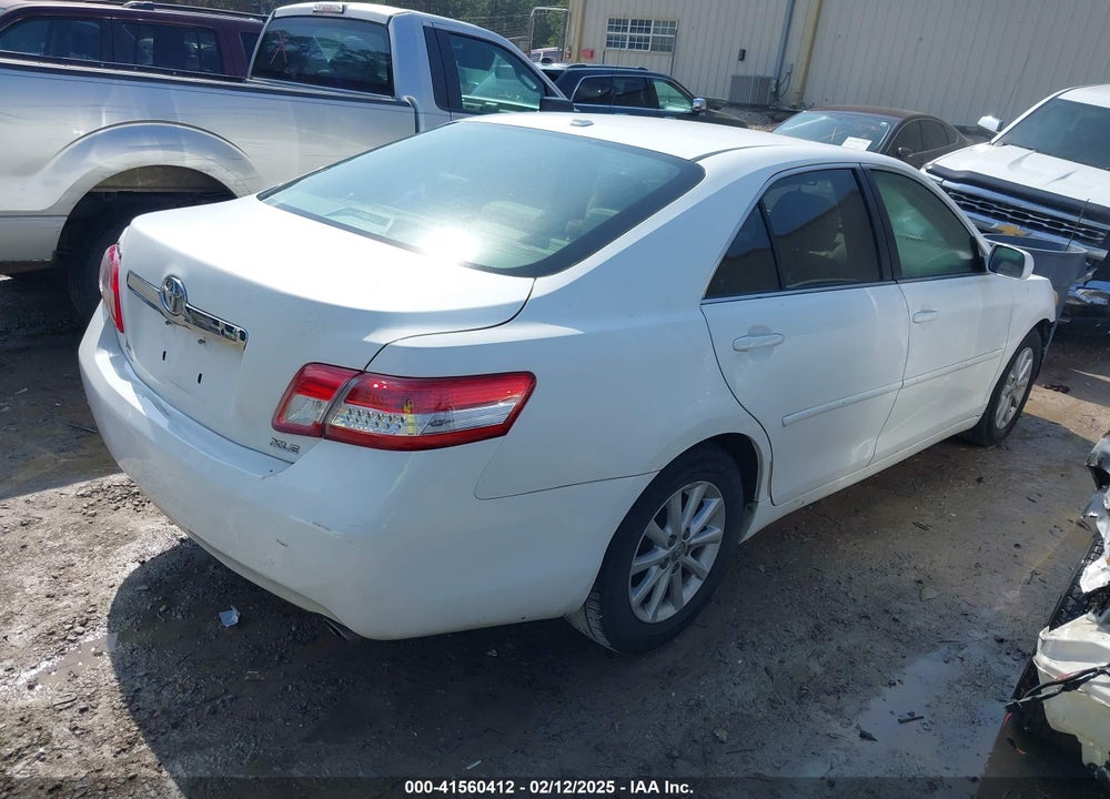 2011 TOYOTA CAMRY XLE VIN: 4T4BF3EKXBR105743