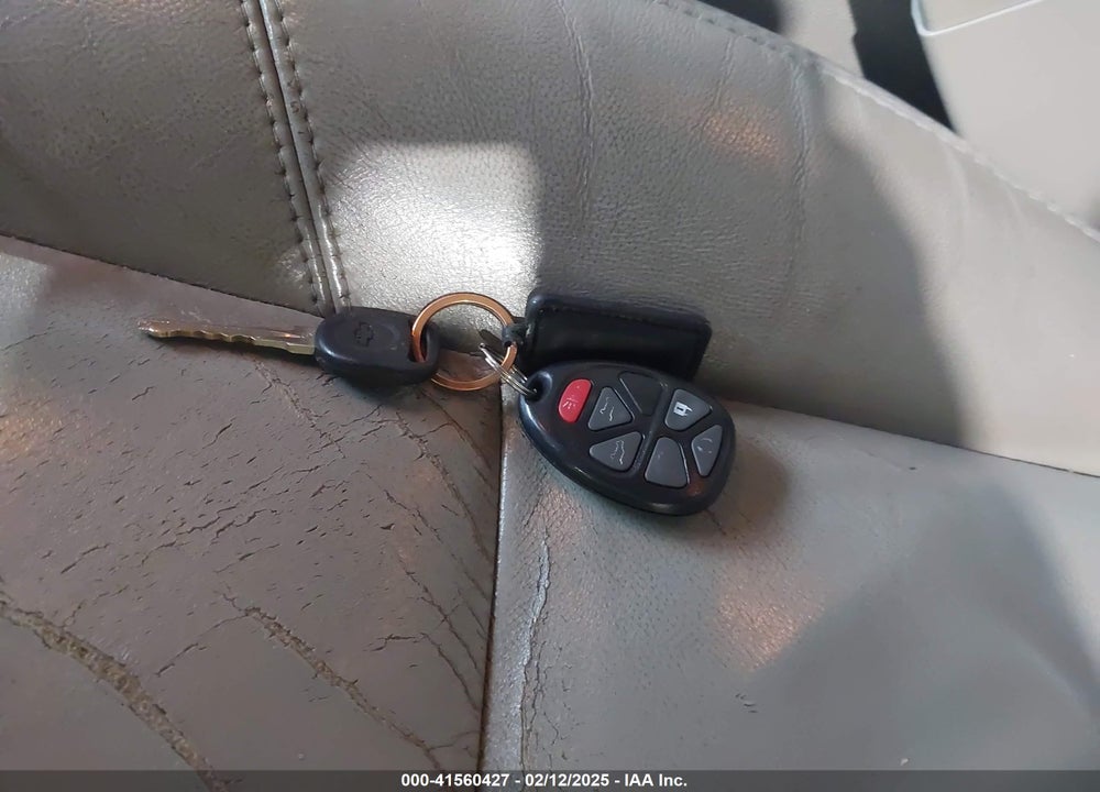 2007 CHEVROLET SUBURBAN 1500 LT VIN: 3GNFC16067G318779