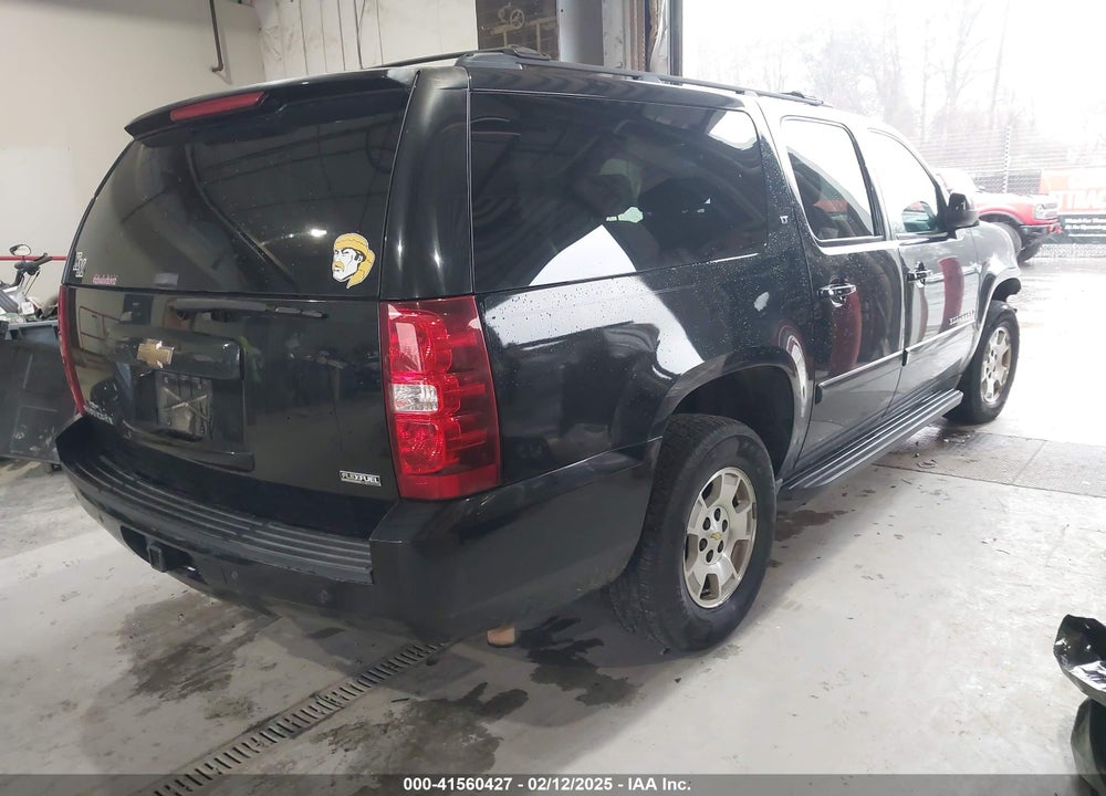 2007 CHEVROLET SUBURBAN 1500 LT VIN: 3GNFC16067G318779