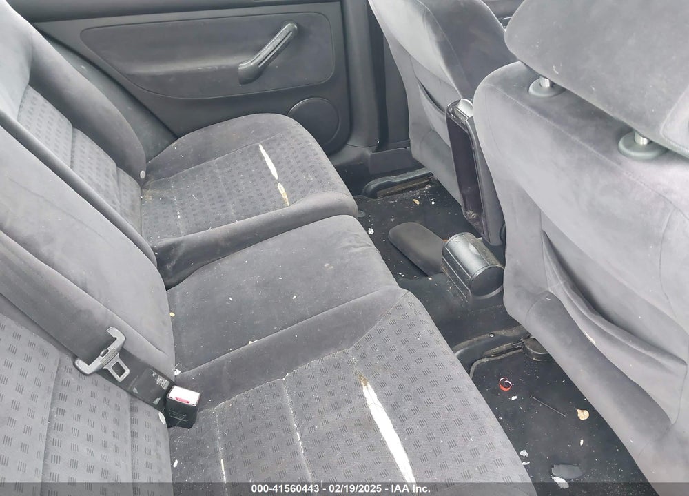 2002 VOLKSWAGEN JETTA GLS VIN: 3VWSB69M52M156818