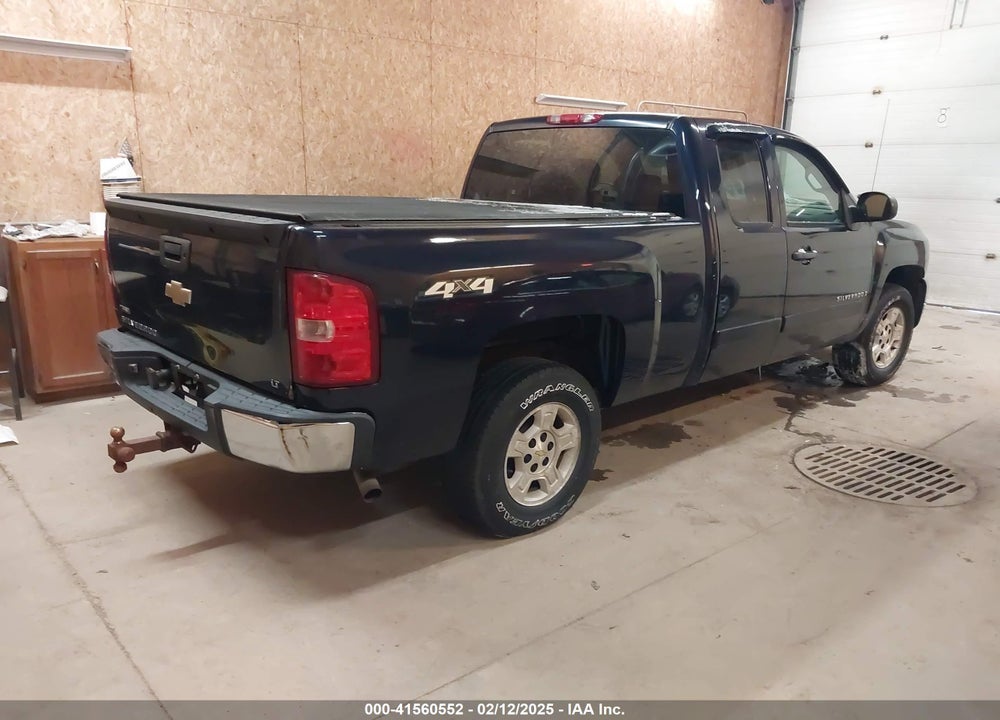 2008 CHEVROLET SILVERADO 1500 LT1 VIN: 1GCEK19068E171651