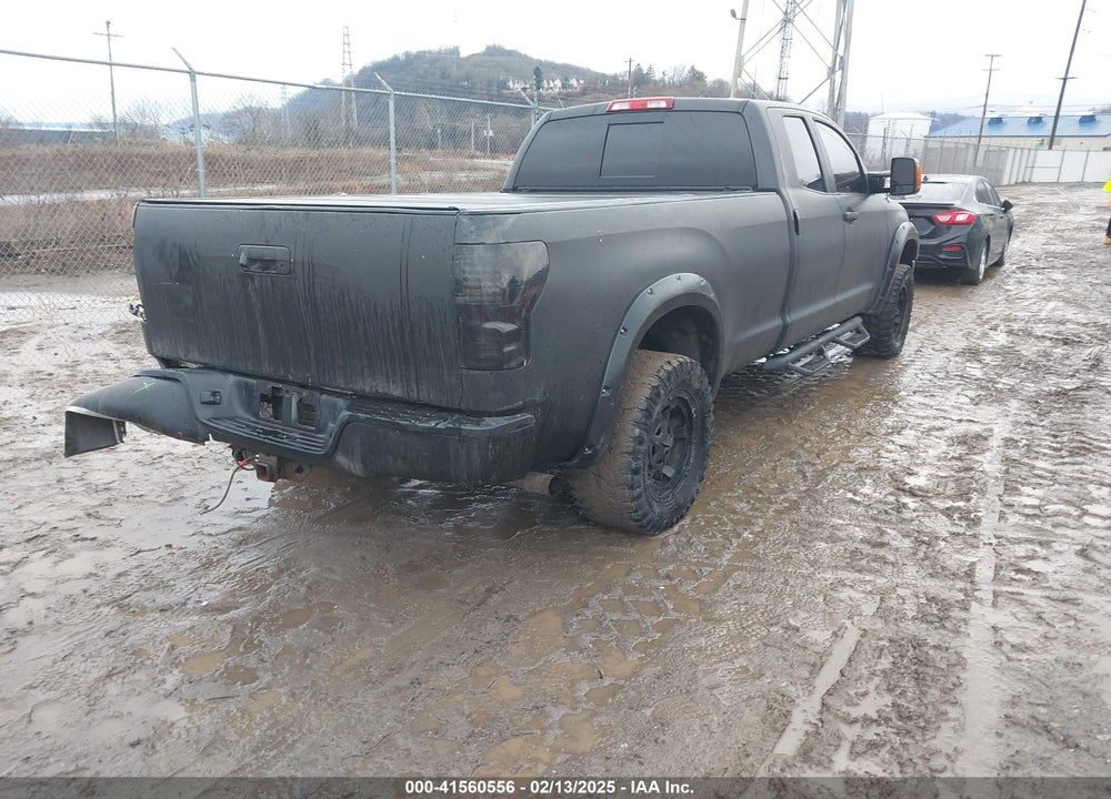 2012 TOYOTA TUNDRA SR5 5.7L V8 VIN: 5TFCY5F10CX013703