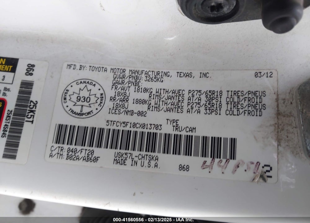 2012 TOYOTA TUNDRA SR5 5.7L V8 VIN: 5TFCY5F10CX013703