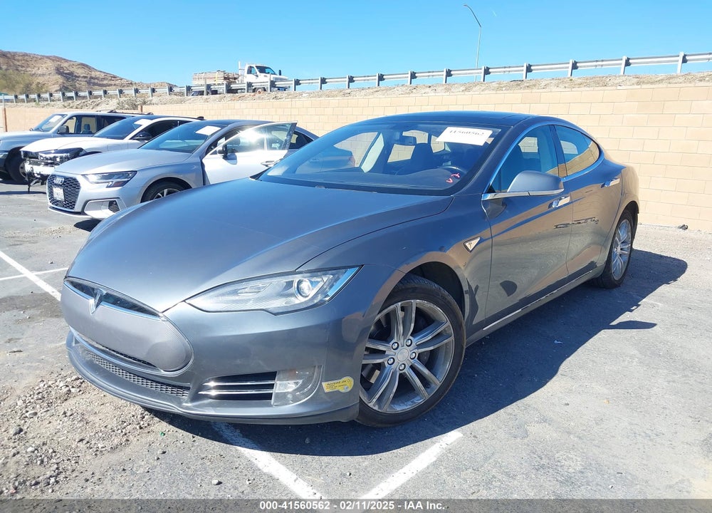 2013 TESLA MODEL S VIN: 5YJSA1CNXDFP24773