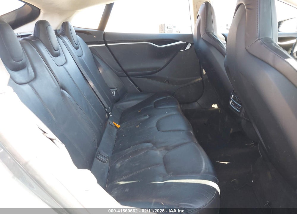 2013 TESLA MODEL S VIN: 5YJSA1CNXDFP24773