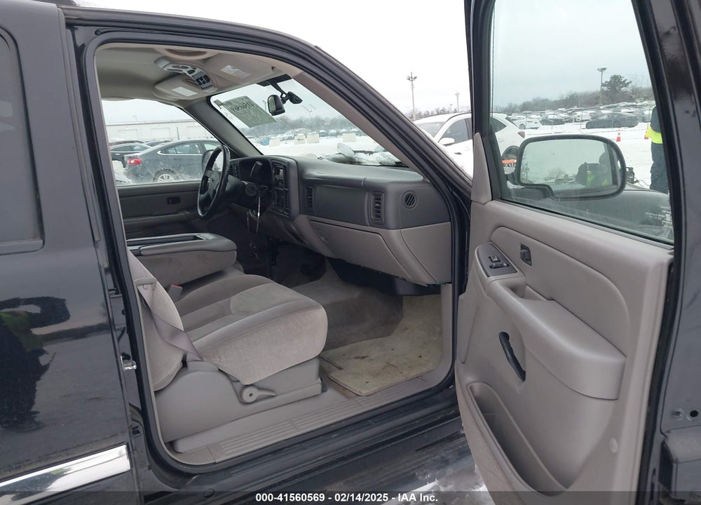2004 GMC YUKON SLE VIN: 1GKEK13V94J327465
