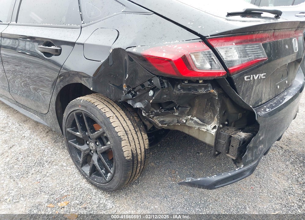2024 HONDA CIVIC VIN: 19XFL2H82RE021248