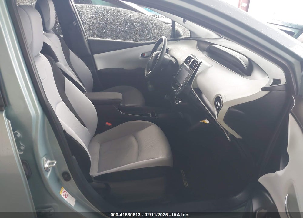 2022 TOYOTA PRIUS VIN: JTDKAMFU0N3155516