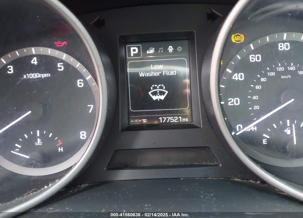 2017 HYUNDAI SANTA FE SPORT 2.4L VIN: 5XYZU3LB4HG436513