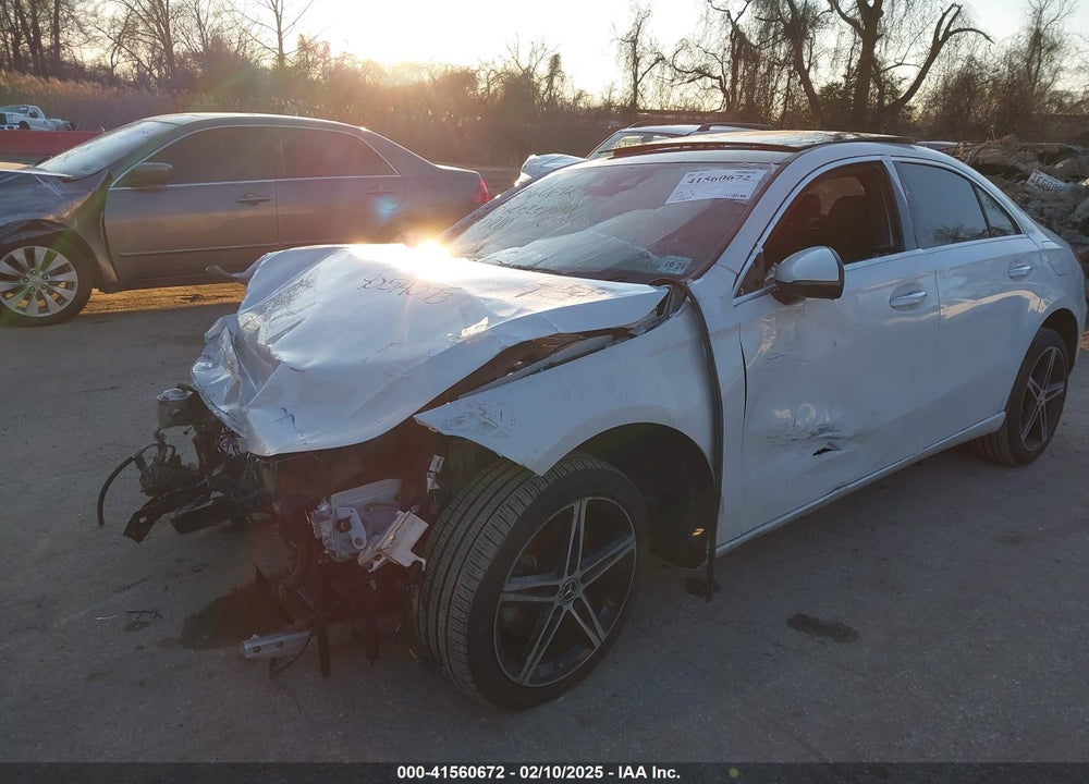 2019 MERCEDES-BENZ A 220 4MATIC VIN: WDD3G4FB5KW022123