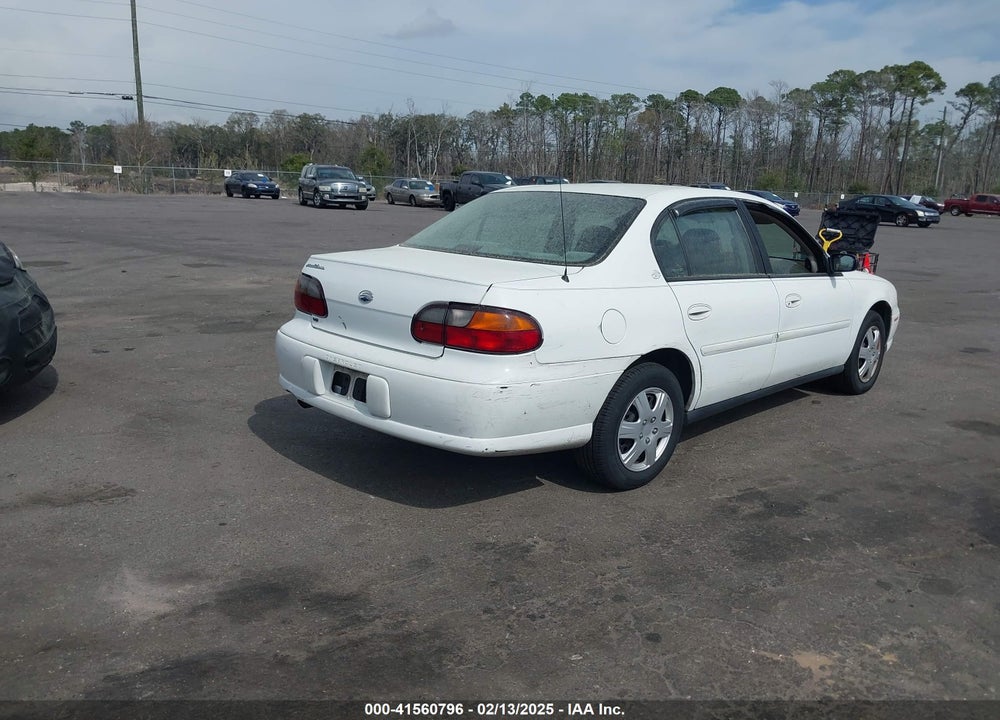 2002 CHEVROLET MALIBU VIN: 1G1ND52J82M528368