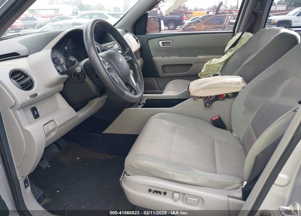 2014 HONDA PILOT EX VIN: 5FNYF3H41EB006893