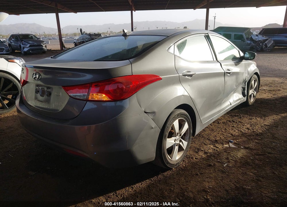 2013 HYUNDAI ELANTRA VIN: 5NPDH4AE8DH321384