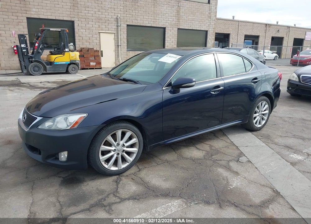 2009 LEXUS IS 250 VIN: JTHBK262195104051
