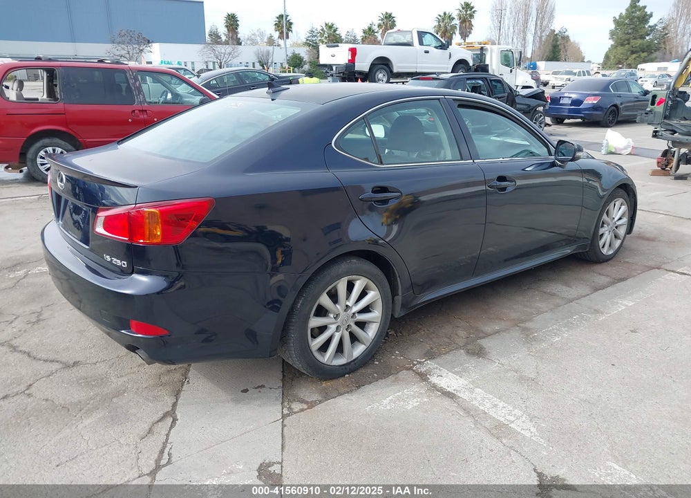 2009 LEXUS IS 250 VIN: JTHBK262195104051