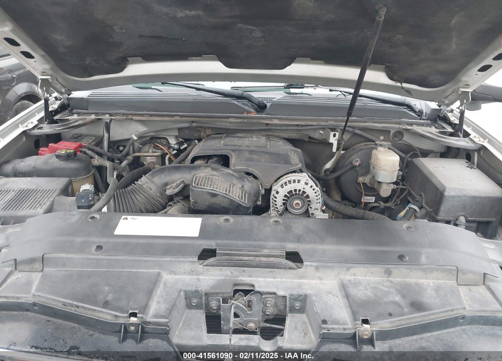 2011 CHEVROLET SUBURBAN 1500 LS VIN: 1GNSCHE04BR284889