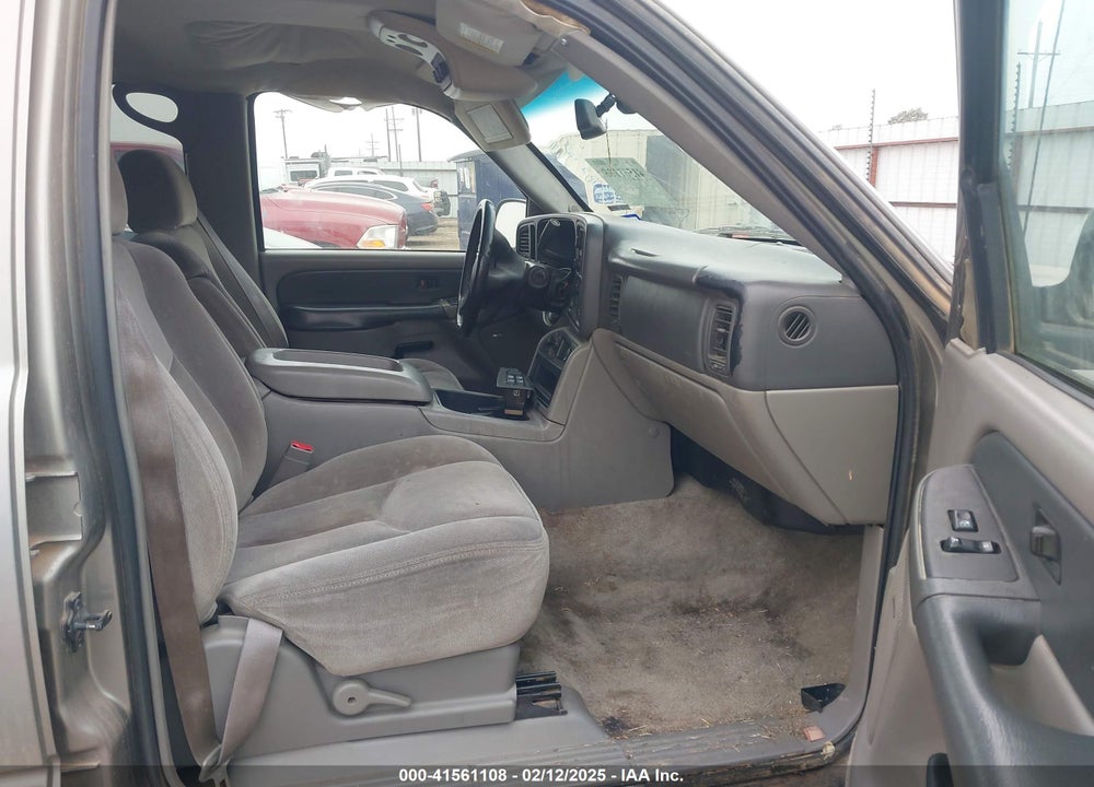 2003 GMC YUKON SLE VIN: 1GKEC13V33J287668