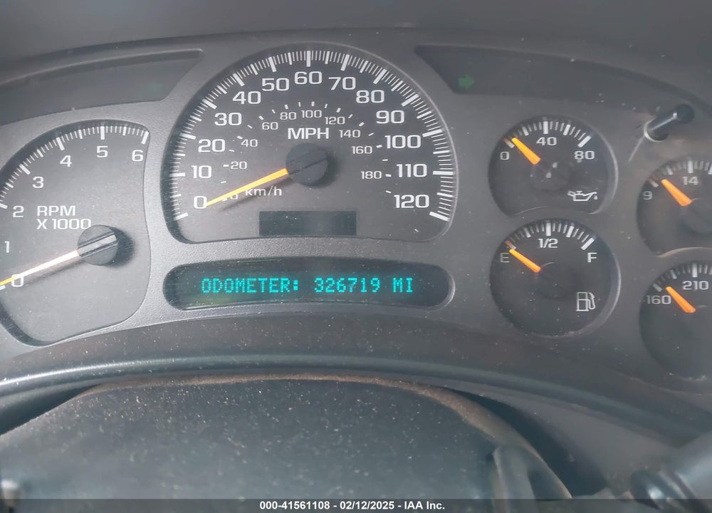 2003 GMC YUKON SLE VIN: 1GKEC13V33J287668