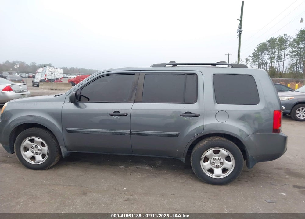 2013 HONDA PILOT LX VIN: 5FNYF3H24DB014225