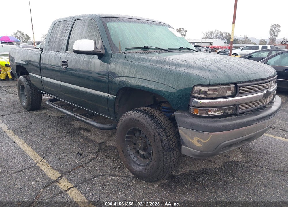 2001 CHEVROLET SILVERADO 1500 LS VIN: 2GCEC19V011158782