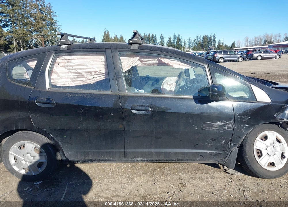 2012 HONDA FIT VIN: JHMGE8H36CC017139