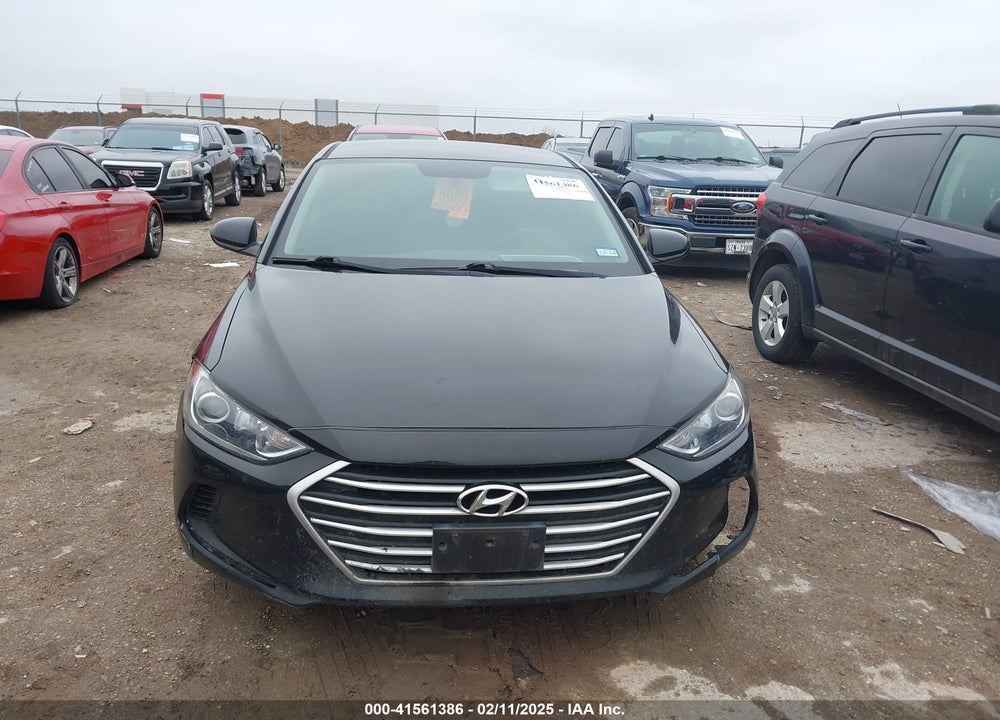 2017 HYUNDAI ELANTRA VIN: 5NPD84LF9HH207762